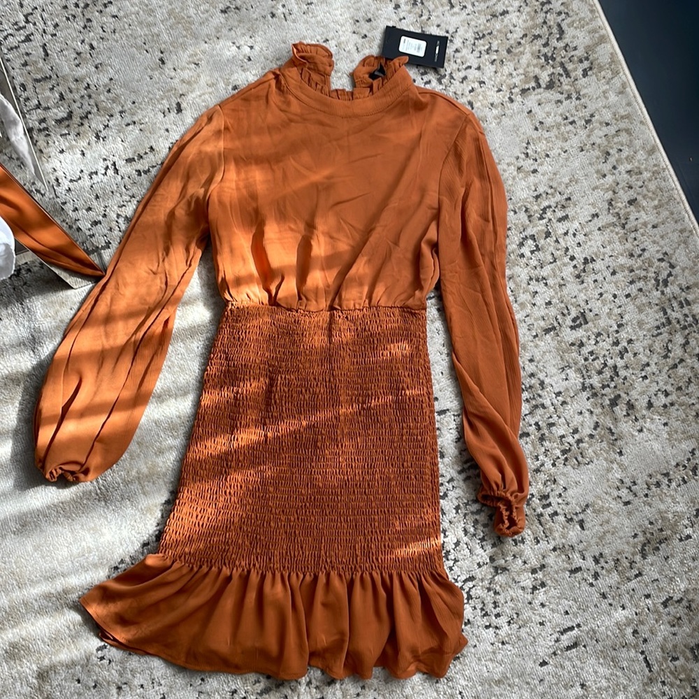- Brand New Fashion Nova dress